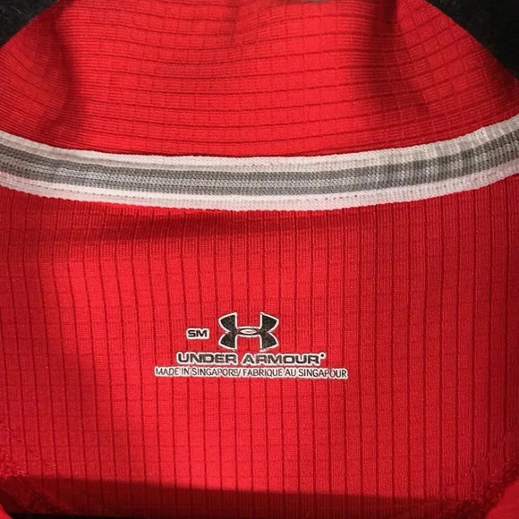 Under Armour Golf Polo Shirt Men's Small Red Short Sleeve 1/4 Button - Picture 3 of 9